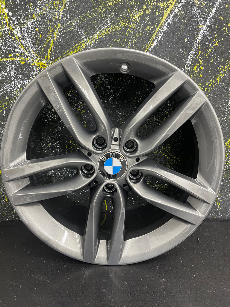 GENUINE BMW 1/2/3/4 SERIES F30 F31 F32 18” 400M ANTHRACITE ALLOY WHEELS 7845880