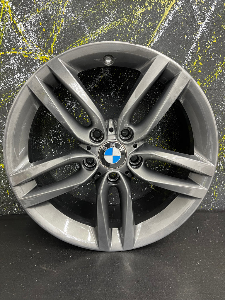 GENUINE BMW 1/2/3/4 SERIES F30 F31 F32 18” 400M ANTHRACITE ALLOY WHEELS 7845880