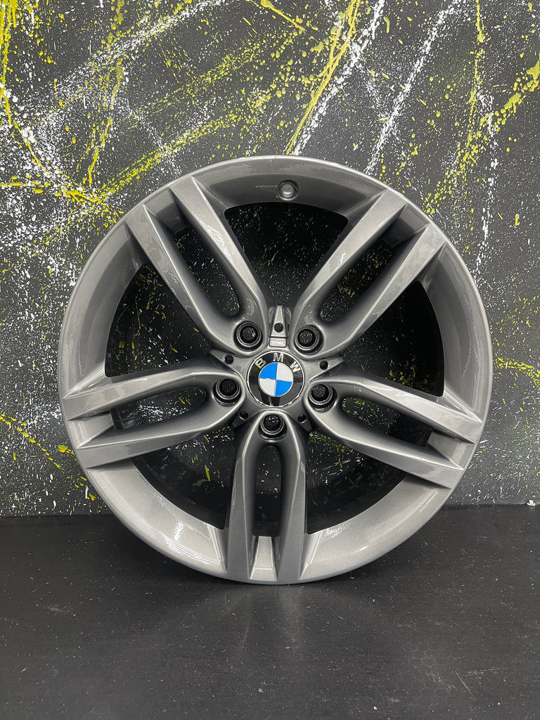 GENUINE BMW 1/2/3/4 SERIES F30 F31 F32 18” 400M ANTHRACITE ALLOY WHEELS 7845880